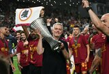 Spaudos konferencijoje išmaudytas J.Mourinho kalbėjo apie „ypatingą titulą“ su „Roma“