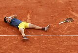 Iki pilnos kolekcijos liko tik žingsnis: C.Alcarazas pirmą kartą iškovojo „Roland Garros“ titulą