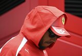 Kova dėl 8-ojo titulo komplikuojasi: Hamiltonas liko nusivylęs „Ferrari“ sprendimu