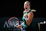 „WTA Finals“ turnyre – nuostabus estės debiutas: pamokė trečiąją pasaulio raketę