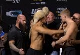 „UFC 310“ ceremoniniai svėrimai: D.White‘as su apsauginiais ramino aistras, R.Browną įsiutino svorio nenumetęs varžovas