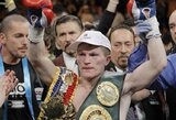 Legendinis boksininkas rastas be gyvybės ženklų: Fury, Joshua, Pacquiao ir Rooney pareiškė užuojautą