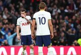 „Tottenham“ namuose krito prieš „Aston Villa“ futbolininkus 
