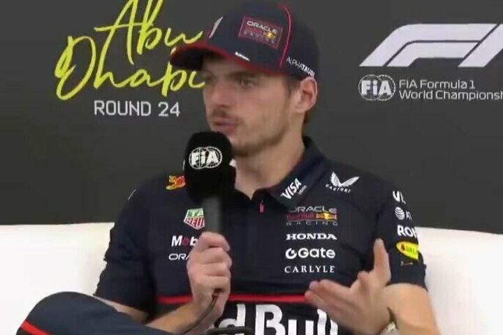 Verstappeną suerzino britų žurnalisto klausimas apie skandalą Barselonoje: „Tu čia man rodai kvailą šypseną ar ką?“ 