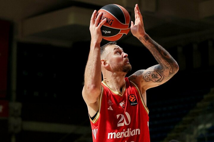 Motiejūnas lieka žaisti „Crvena Zvezda“ gretose