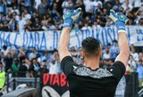 „Lazio“ vartininkas negalėjo sulaikyti ašarų stadione sulaukęs sirgalių palaikymo