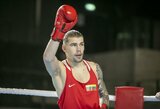 Aleksandras Trofimčiukas pergalingai startavo pasaulio bokso čempionate