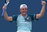„US Open“: antrojo šimtuko žaidėjas teniso trileryje sensacingai eliminavo S.Tsitsipą