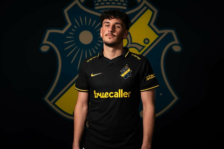 Oskar Pukelis susiejo savo ateitį su Stokholmo AIK