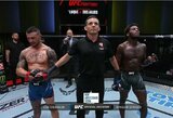 Nejauki akimirka UFC narve: varžovą su pergale sveikinęs C.Swansonas buvo paskelbtas nugalėtoju