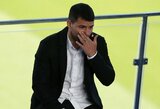 Sunkiai žodžius rinkęs ir pravirkęs S.Aguero paskelbė apie karjeros pabaigą
