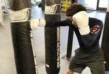 Kambarioko sėklides galimai sukandžiojęs MMA kovotojas – areštuotas