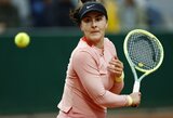 B.Andreescu iškovojo dramatišką pergalę prieš N.Osaką, bet suklupo finale