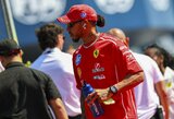 Hamiltonas pratrūko po kalbų apie „Ferrari“: „Niekada to neprašiau“