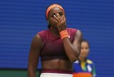 Osaka dominavo prieš siaubingai žaidusią Gauff, problemų neturėjo ir Swiatek