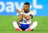 Futbolo blogiukas pasiūlė išeitį K.Mbappe: parodė, kokią kaukę reikėtų dėvėti