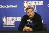 „Timberwolves“ pratęsė kontraktą su treneriu Ch.Finchu