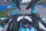 Emocijų audra F-1: Russellas „pametė galvą“ ir sulaukė sankcijų