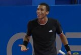 Reto grožio smūgį atlikęs Auger-Aliassime užbaigė Wawrinkos žygį