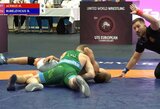 B.Bubelevičius paguldė ant menčių estą ir iškovojo Europos jaunučių imtynių čempionato bronzą