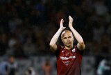 A.Iniesta oficialiai paskelbė apie karjeros pabaigą ir sulaukė jautrios L.Messi žinutės