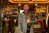 Sensacingi gandai apie „UFC 300“ turnyrą: dėl C.McGregoro ir M.Chandlerio kovos bus sukurta nauja svorio kategorija?