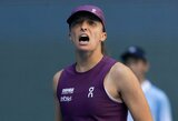Swiatek įveikė olimpinę vicečempionę, Gauff užbaigė 16-metės pasaką