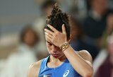 „Roland Garros“ stebukladarė krito jau pirmajame Vimbldono kvalifikacijos rate