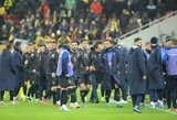 Kosovui anksčiau laiko palikus aikštelę, UEFA skyrė šimtatūkstantinę baudą ir pergalę Rumunijai