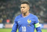 Kontraversiškas elgesys: dėl traumos rinktinę palikęs Mbappe lankėsi Dubajaus padelio klube