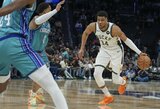 „Bucks“ dar kartą įveikė „Hornets“ su D.Bertaniu ir V.Micičiumi