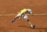 ATP 1000 turnyre Romoje M.Arnaldi įspūdingu smūgiu pakėlė sirgalius ant kojų