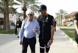 B.Ecclestone‘as pagaliau atsiprašė: „Aš neginu Putino veiksmų Ukrainoje“