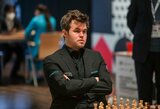 M.Carlsenas pribloškė šachmatų pasaulį: atsisakė ginti planetos čempiono titulą ir atidavė jį be kovos