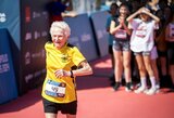 Amžius ne riba: 80-metį minėsianti britė per savaitę įveikė du maratonus, vieną iš jų – Kaune