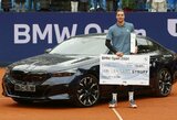 Prieš pat 34-ąjį gimtadienį J-L.Struffas pirmą kartą laimėjo ATP pasaulio turo turnyrą ir gavo BMW automobilį