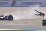 Istorinė pergalė Asene: Ogura laimėjo chaotiškas „MotoGP“ lenktynes, Bezzecchi – ligoninėje