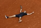 Zverevas nutildė kritikus: dramatiškame 5 setų finale – ilgai lauktas triumfas