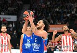 Sh.Larkinas sugrįžta į „Anadolu Efes“ rikiuotę