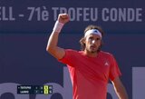 Dar vieną nelengvą pergalę pasiekęs S.Tsitsipas Barselonoje žengė į finalą