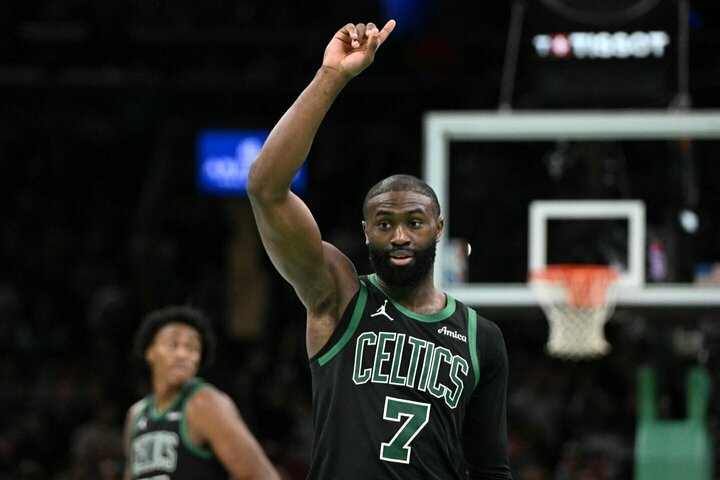 „Celtics“ nutraukė istorinę „Pistons“ pergalių seriją