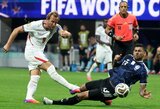 „Tikiuosi, kad baigęs karjerą nebūsiu toks kvailas kaip jis“: Argentinos žvaigždė kirto Gary Neville'ui