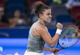 Kova dėl vietos „WTA Finals“ kaista: Kinijoje – įspūdingas Paolini išsigelbėjimas