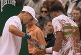 „Roland Garros“ turnyre – gražus sportiškumo pavyzdys ir Prancūzijos legendos pergalė