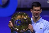 S.Tsitsipą nugalėjęs N.Djokovičius iškovojo 90-ą karjeros titulą ir pateko į „ATP Finals“ turnyrą