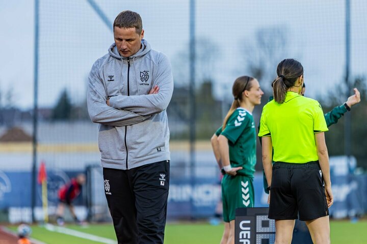 Karolis Jasaitis – apie merginų U19 rinktinės stovyklą bei artėjančias atrankos varžybas