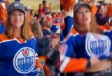 Apsinuoginusi „Oilers“ gerbėja sulaukė nepadoraus 100 tūkst. dolerių vertės pasiūlymo – iš karto ištrynė visas socialinių tinklų paskyras