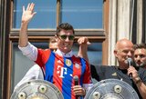 Xavi patvirtino „Barcelonos“ vykstančias derybas su „Bayern“ dėl R.Lewandowskio 