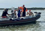30 tūkst. eurų tikslas: lietuviai pirmąjį komandinį plaukimą per Lamanšą pradės naktį
