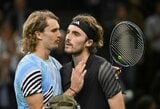 S.Tsitsipas užsitikrino vietą „ATP Finals“ turnyre, A.Zverevui reikės laukti varžovų pagalbos